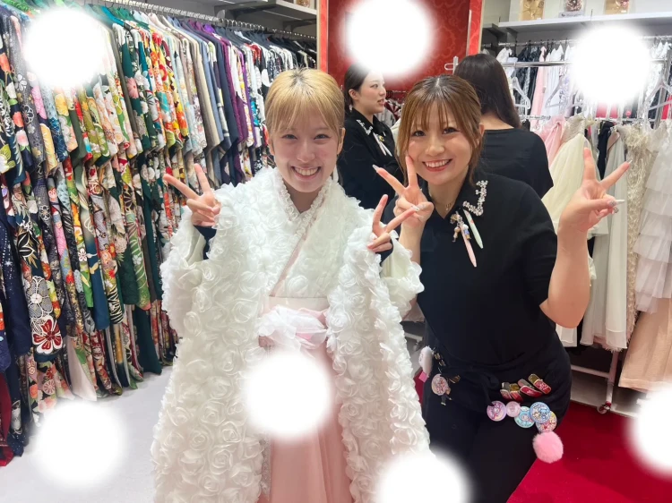 卒業式　袴レンタル　大阪梅田　ドレス袴　フリフリ袴