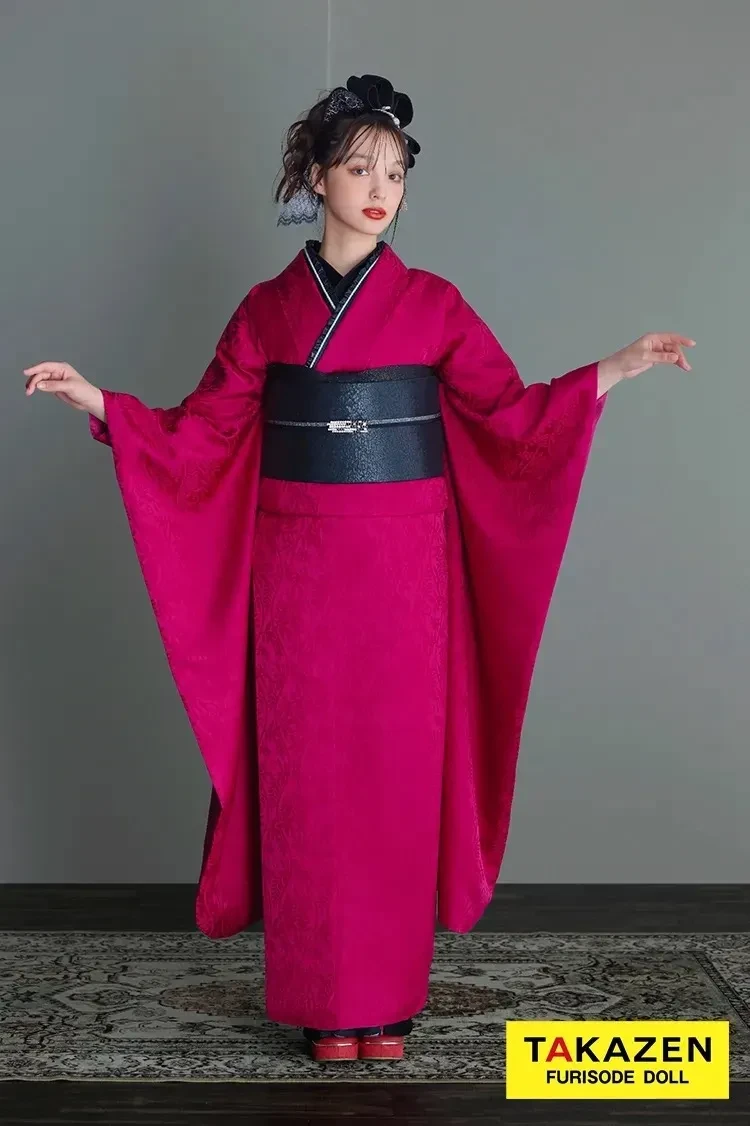 TAKAZENオリジナルのワインレッド無地お振袖
