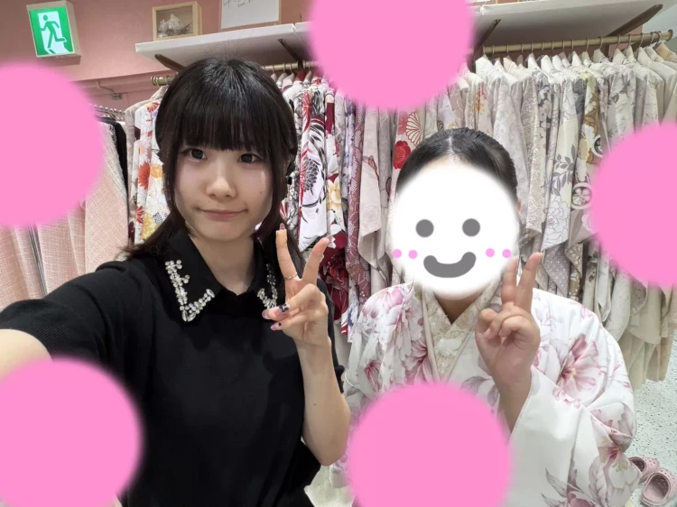 TAKAZEN姫路店のピンクのイマドキ袴の姫ちゃん紹介