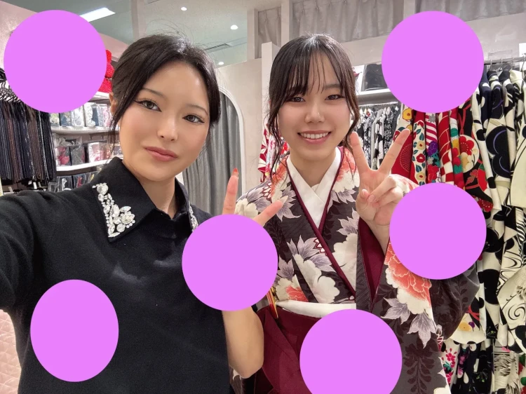 茶色小振袖にえんじ袴姫ちゃんご紹介