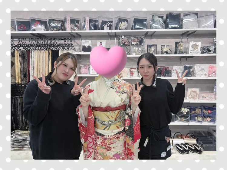 TAKAZEN奈良店にご来店いただいた赤色古典のお振袖姫ちゃん