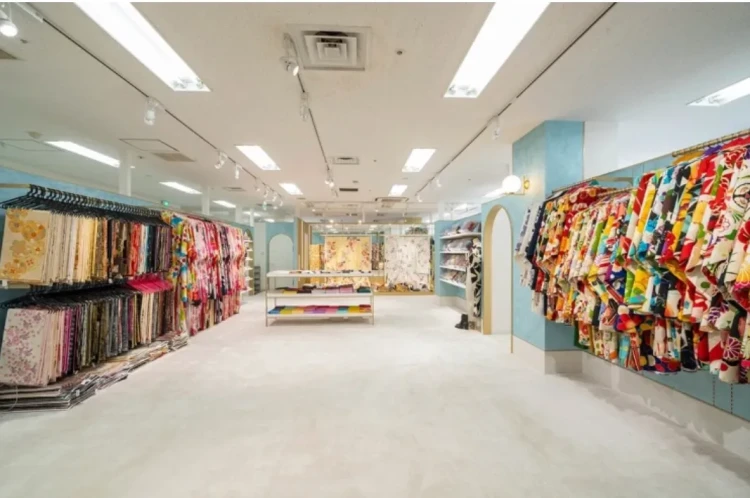 成人式　卒業式　TAKAZEN 袴レンタル