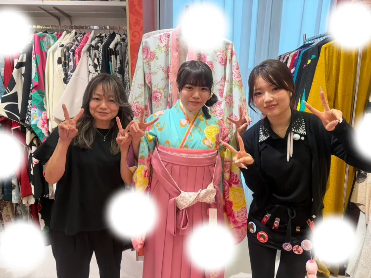 卒業式　袴レンタル　大阪梅田　カラフル袴