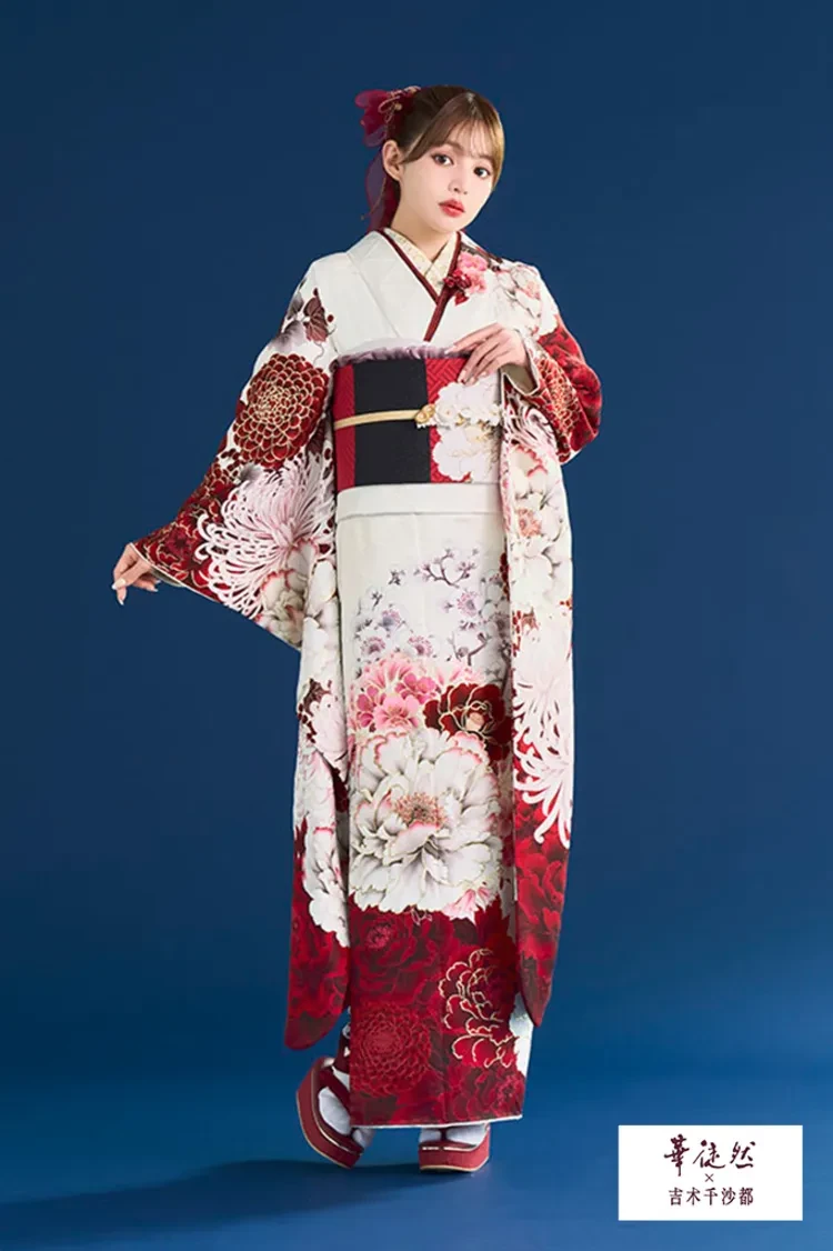 TAKAZENのレンタル振袖 華徒然×吉木千沙都ブランド振袖 白赤 牡丹柄 華やか 王道古典振袖 上品【通販可】K1357