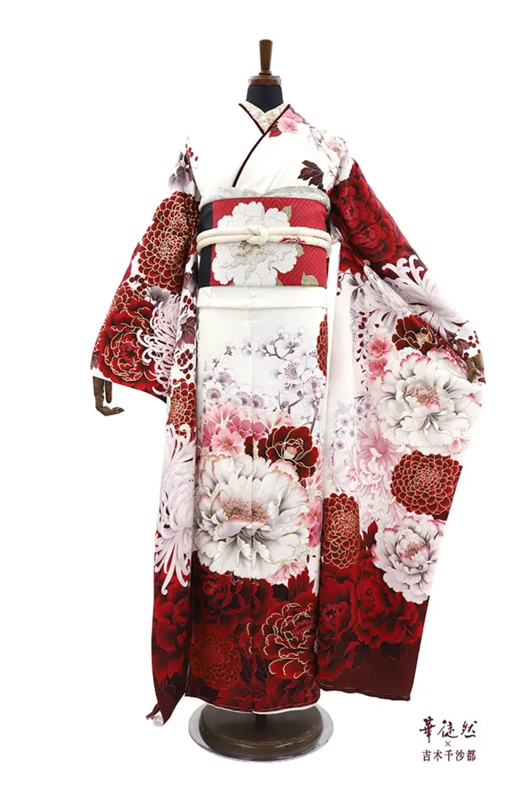 TAKAZENのレンタル振袖 華徒然×吉木千沙都ブランド振袖 白赤 牡丹柄 華やか 王道古典振袖 上品【通販可】K1357