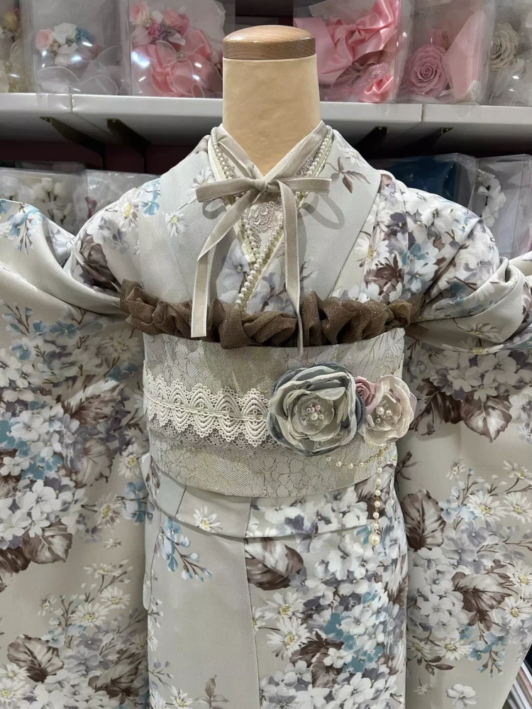 くすみカラーのボヘミアン振袖