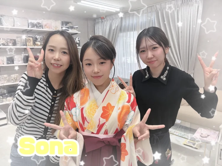 TAKAZEN奈良店で卒業式の袴を決定されたお客様