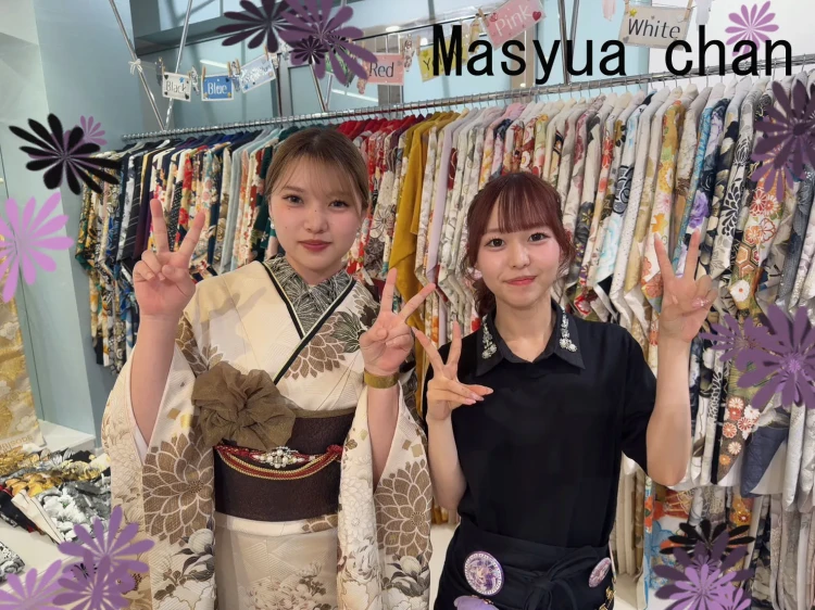 2028年成人のお嬢様の着物メーカーブランドのお振袖コーデ紹介