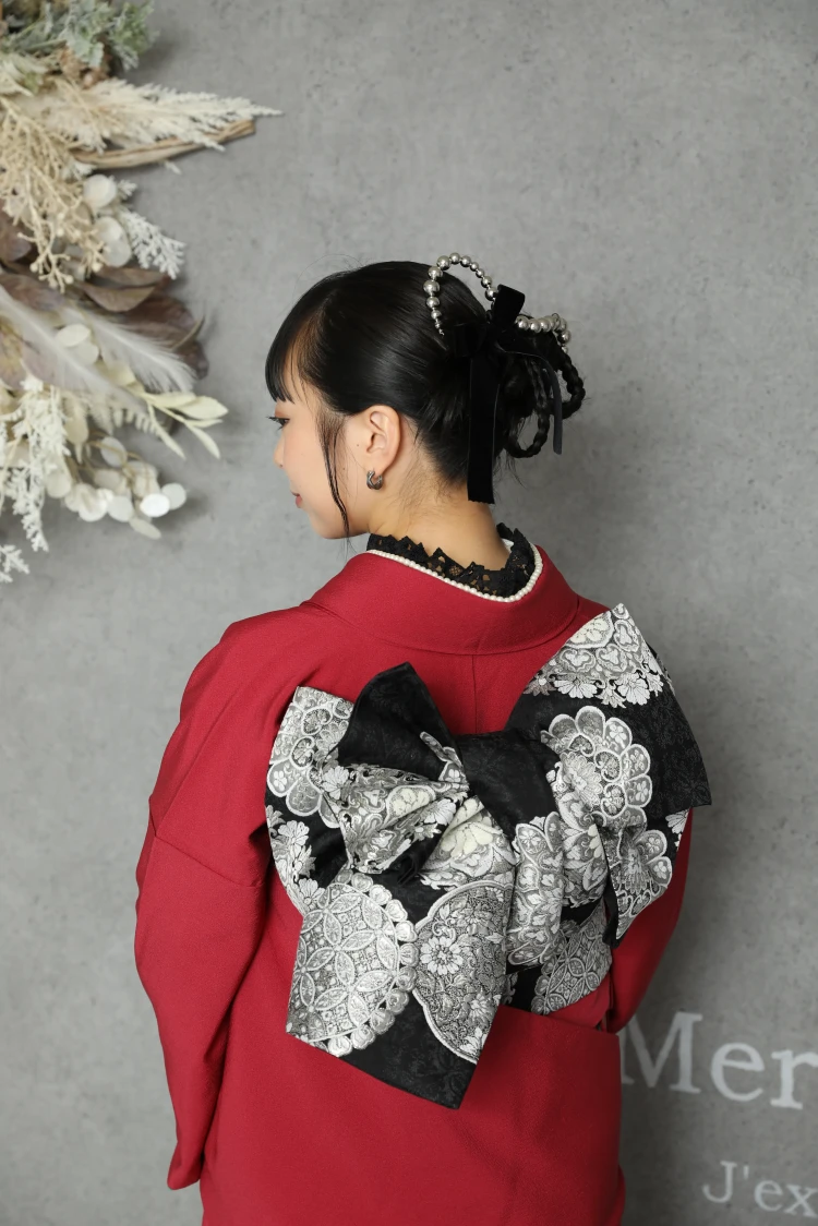 ママ振袖で今どきな可愛いヘアスタイルをされたお客様