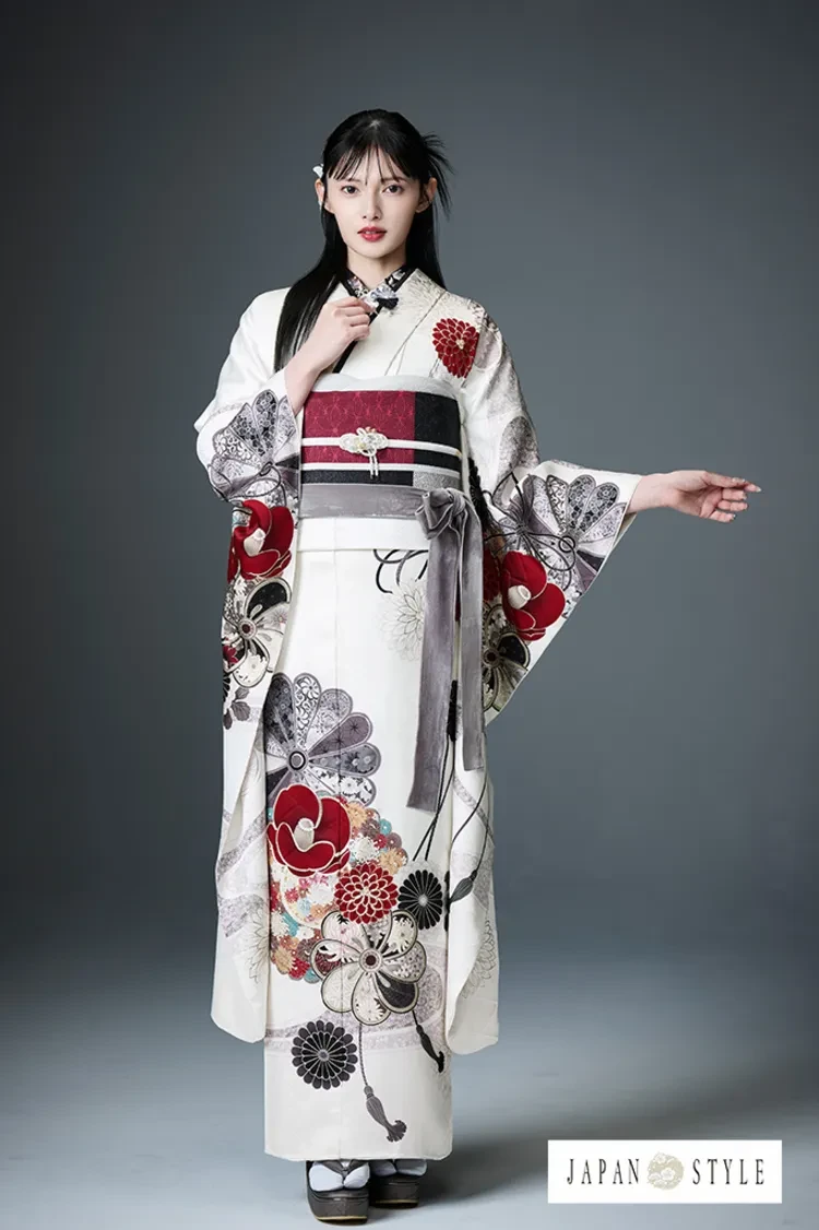 TAKAZENのレンタル振袖 JAPAN STYLE　白　ねじり梅柄/椿柄　古典柄　上品できれいめな振袖【通販可】K1369