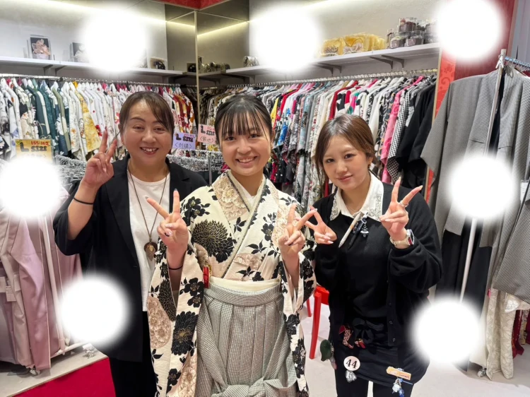 成人式　卒業式　TAKAZEN 袴レンタル　くすみカラー袴　大人っぽ袴