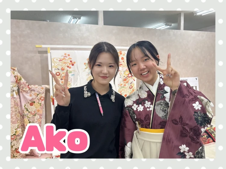 TAKAZEN奈良店で袴レンタルでご契約されたお客様の写真