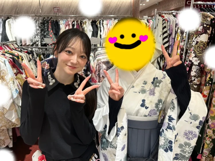 成人式振袖レンタル　くすみカラー　かわいい　淡い色　シック　大人っぽい　キラキラ　花柄　