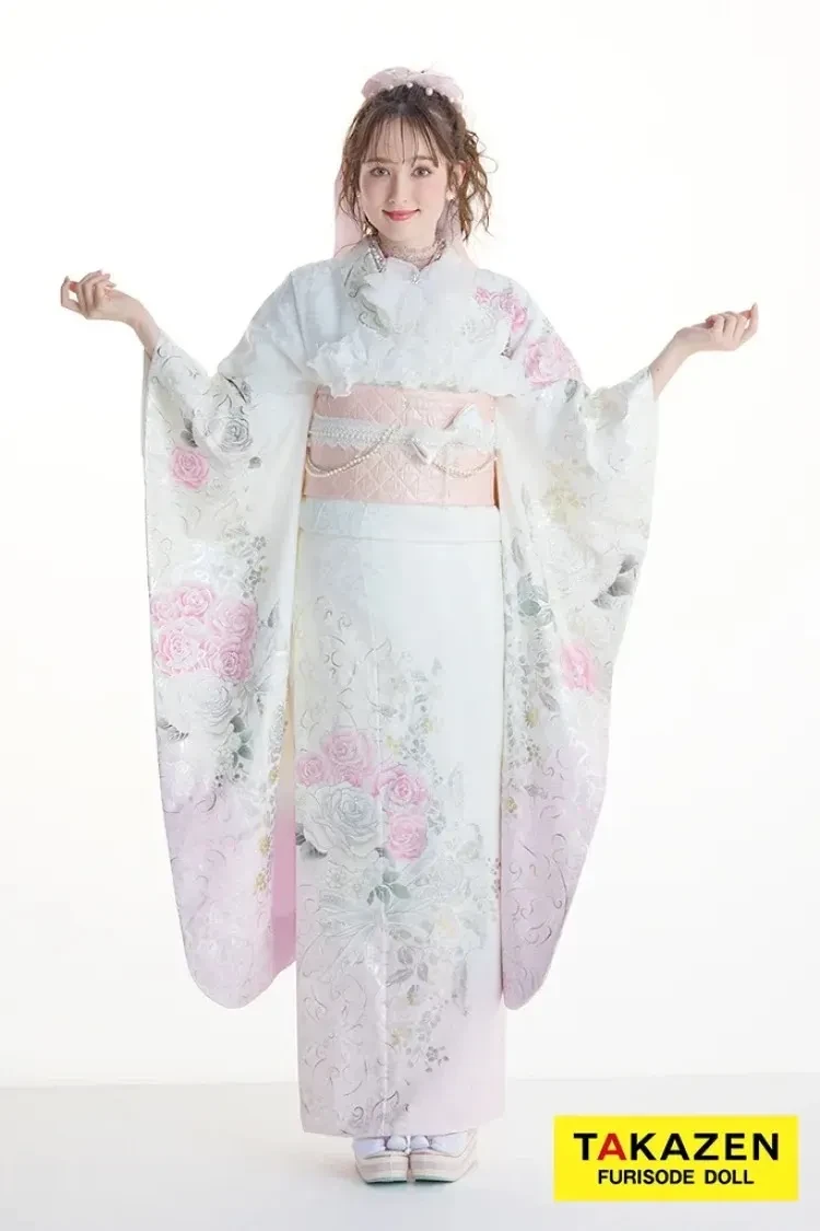 TAKAZEN神戸旧居留地店ヘップバーンシリーズROSEのお振袖をご紹介