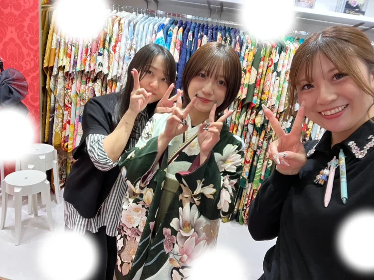 2027年卒業式袴レンタルしたお嬢様